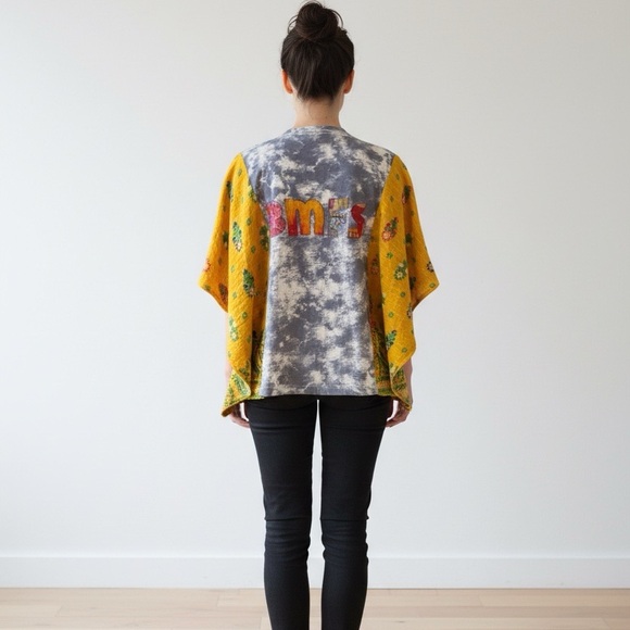 Handcrafted Upcycled BILLY STRINGS Kantha Tunic with Pockets and Appliqué NWT - Picture 3 of 12